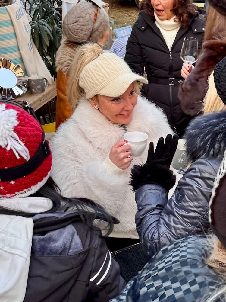 Fur coat cheers